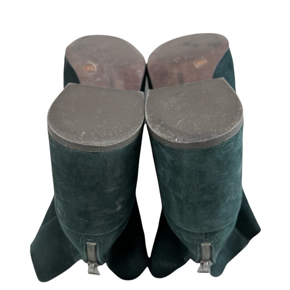 Lucky Brand Ravynn Suede Blocked Heel Ankle Booties Size 8.5M - Picture 9 of 16